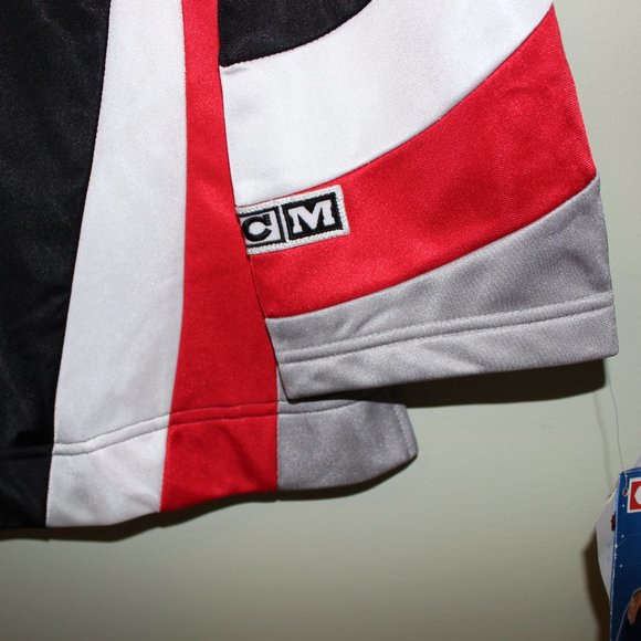 NWT❤️rare vintage 2003 Buffalo Sabres CCM NHL women's black jersey Made in Korea - Picture 11 of 12